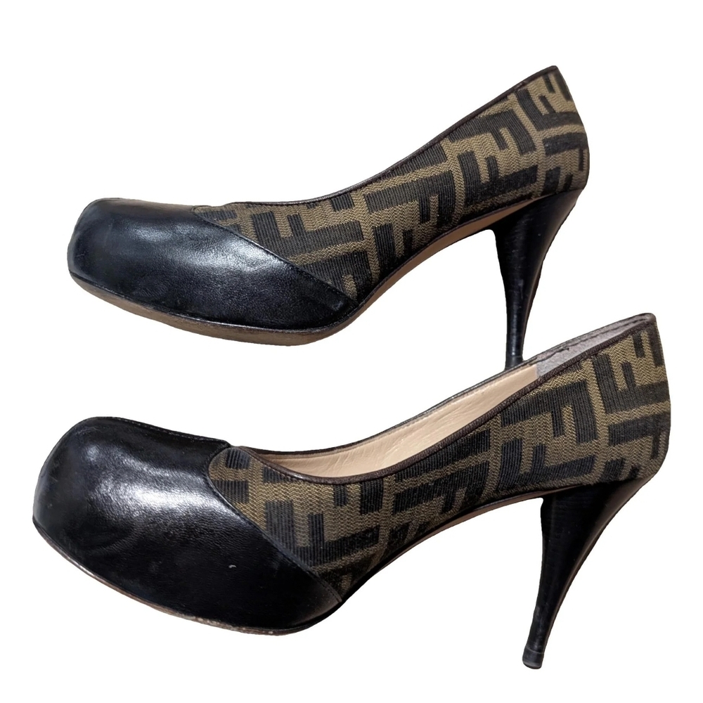 Fendi Black and Brown Patterned Heels